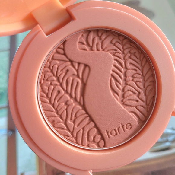 ⭐️HP⭐️TARTE -Amazonian Clay 12 Hour Longwear Powder Blush - Picture 3 of 9